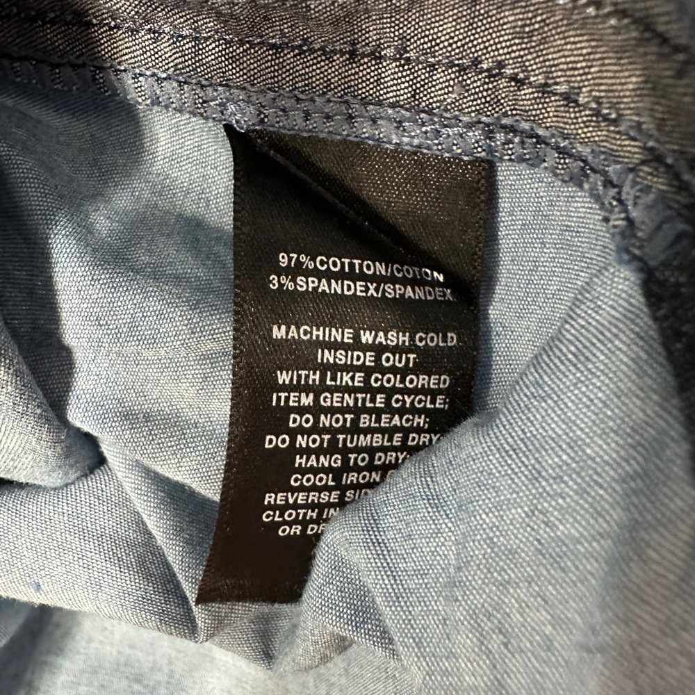 Lafayette 148 New York Casual Blue Button Down Shirt - Picture 5 of 5